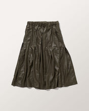 画像をギャラリービューアに読み込む, ライクレザースカート