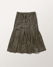 画像をギャラリービューアに読み込む, ライクレザースカート