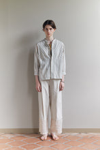 画像をギャラリービューアに読み込む, ストライプパネルシャツ