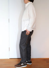 画像をギャラリービューアに読み込む, レースシャツ