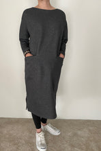 画像をギャラリービューアに読み込む, ジャージワンピース