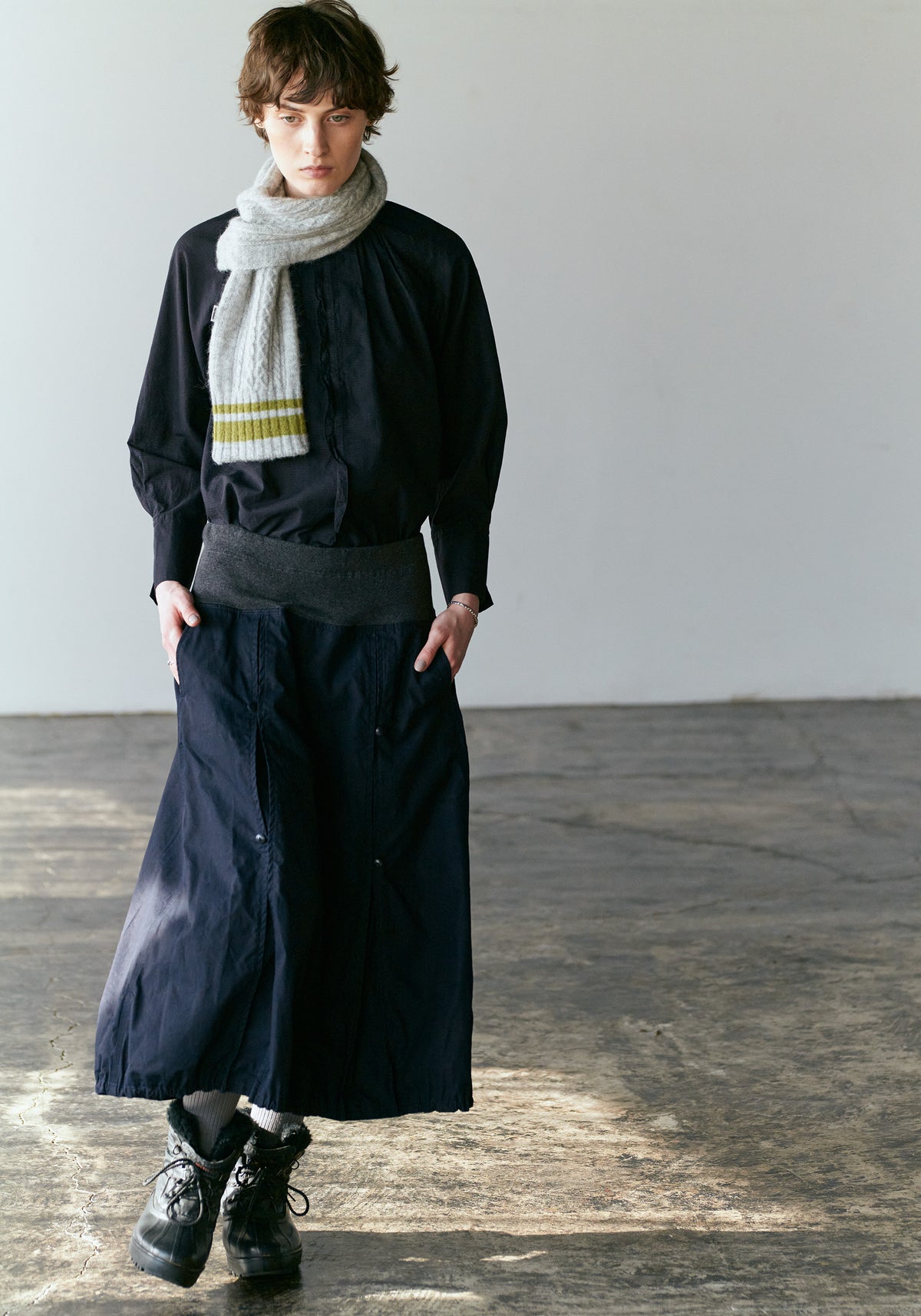 ネックシャーリングシャツ