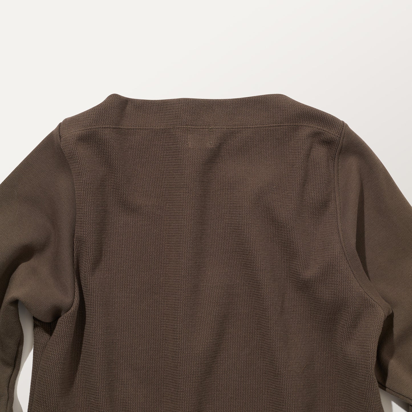 ボートネックTEE