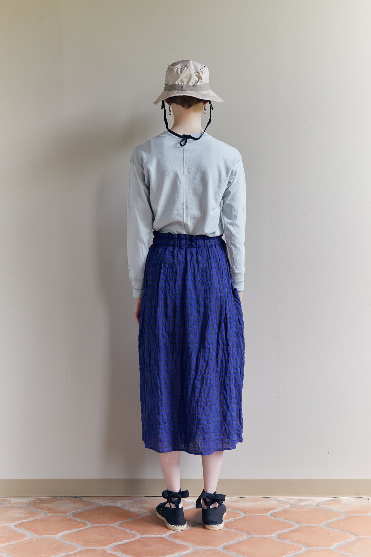VネックロングスリーブTEE