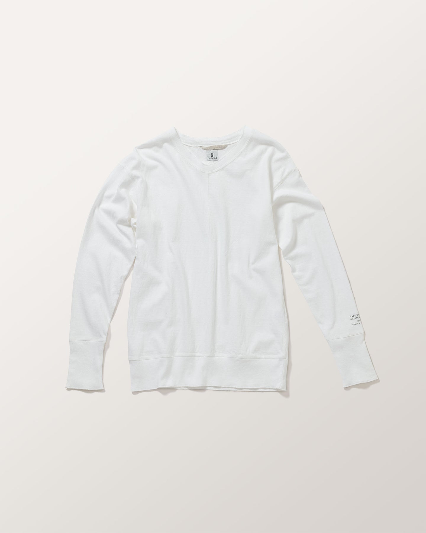 ＶネックロングスリーブTEE