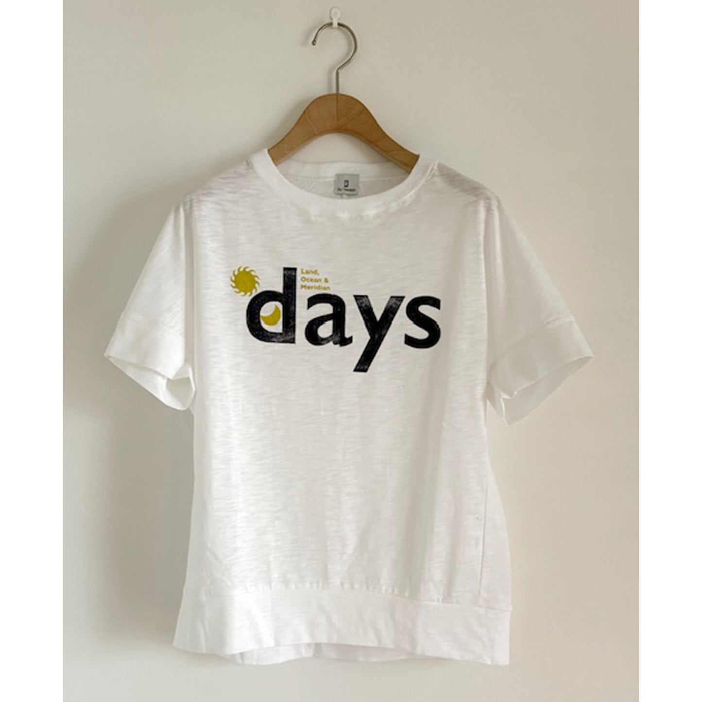 DAYS TEE