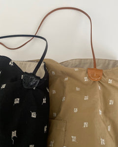 ソルト刺繍ショルダーバッグ<br>〈SPOT PRODUCTION〉