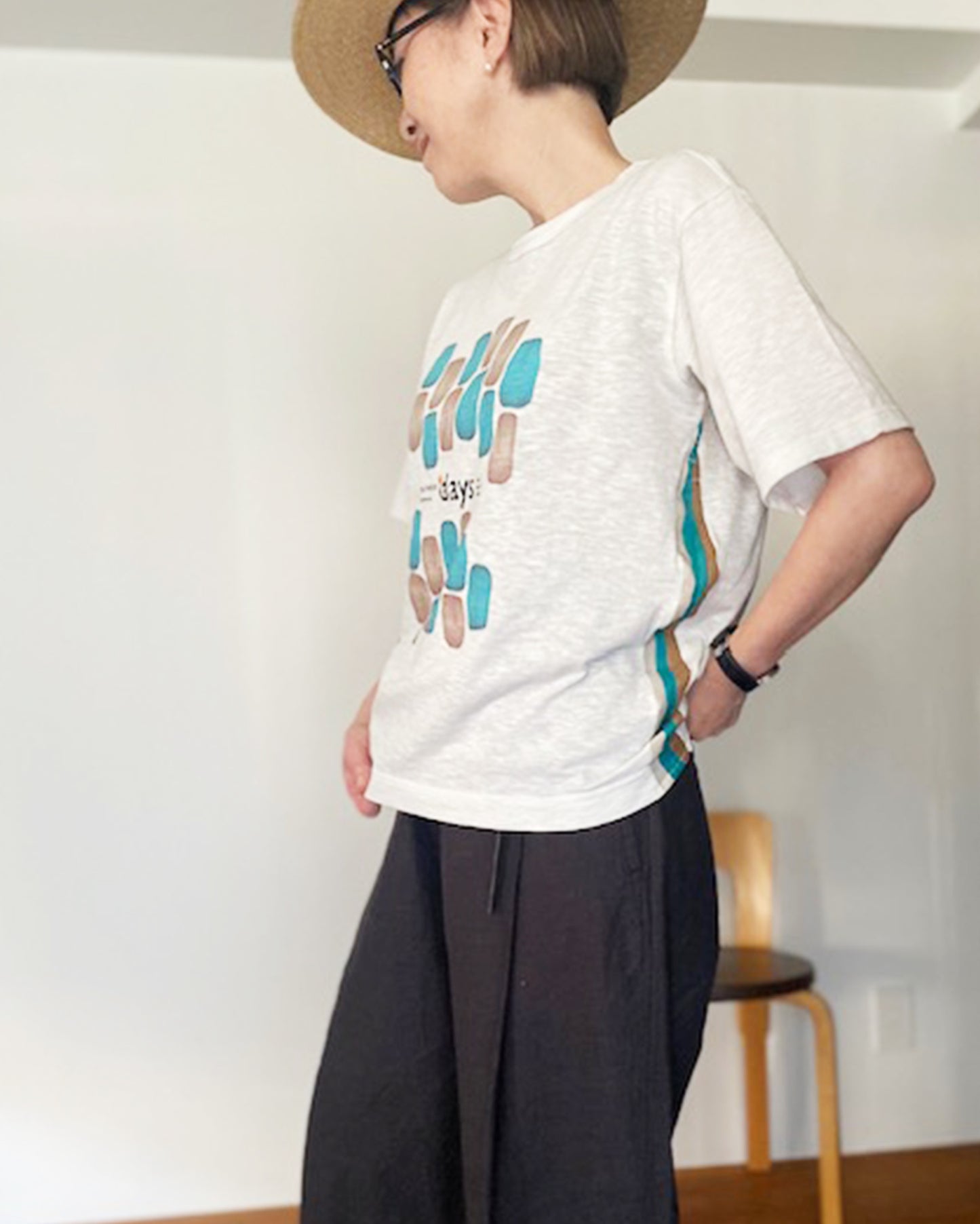 "days" Tee