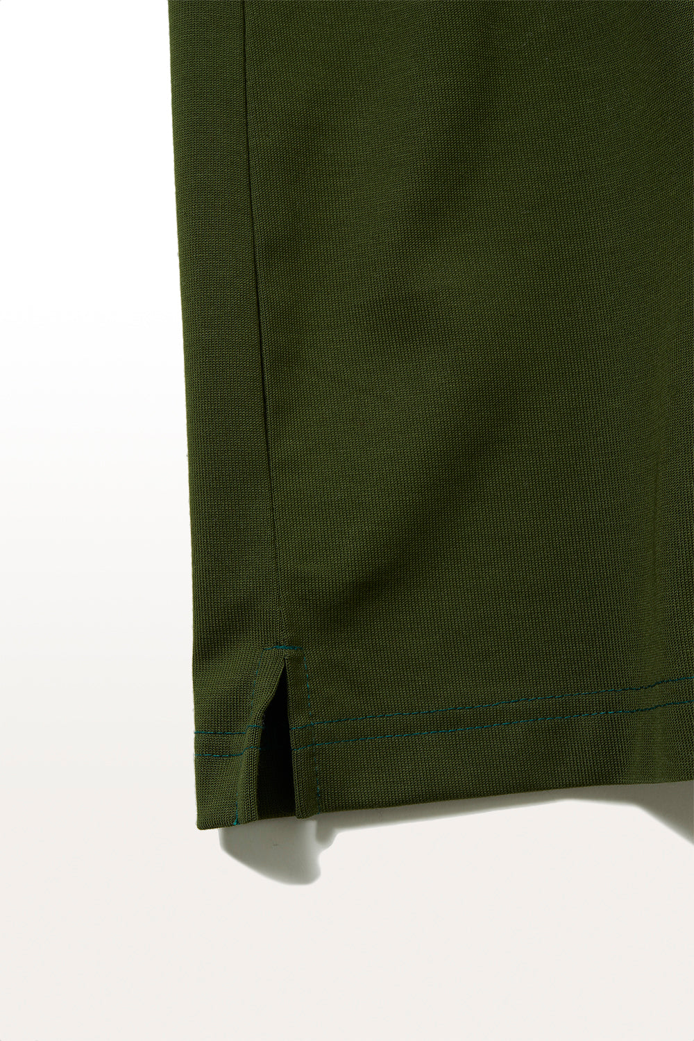 ボートネックTEE