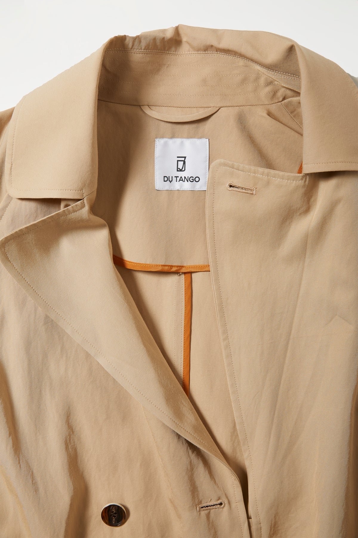 トレンチコート