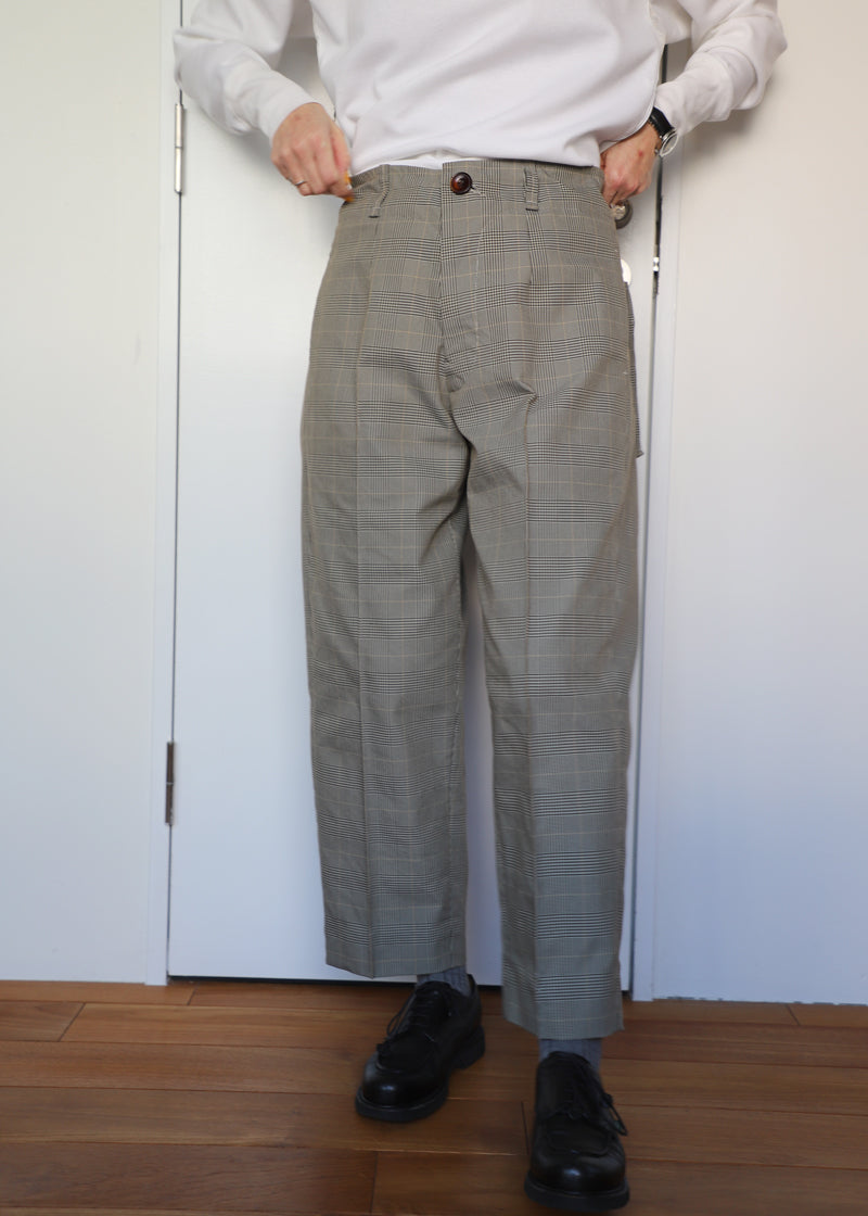 カプリワークパンツ