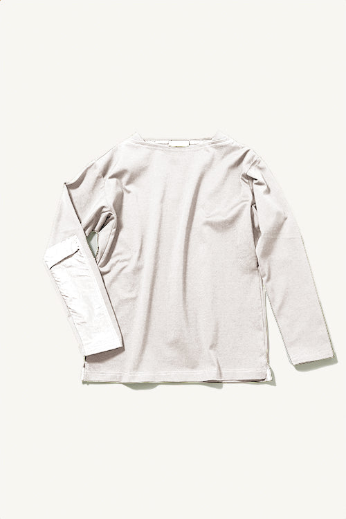 ボートネックTEE